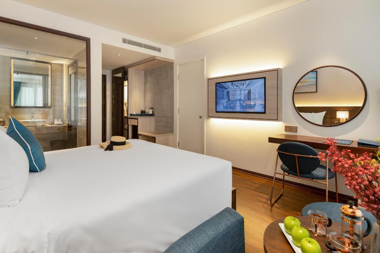 Canvas Danang Beach Hotel Da Nang Exterior foto